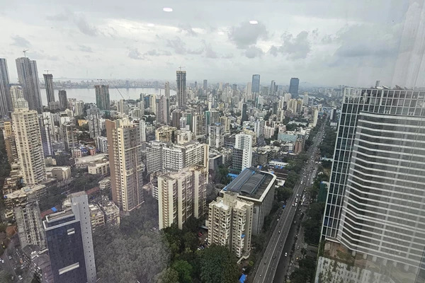 Flat on rent in Indiabulls Sky, Lower Parel