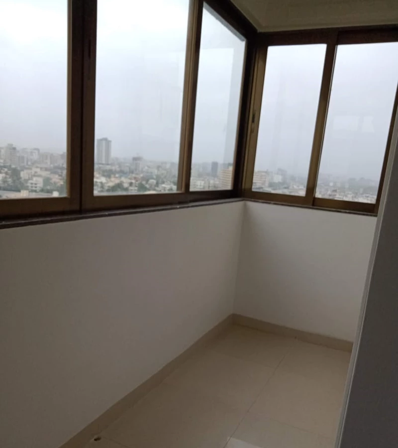 6 - Balmoral Hall, Bandra West