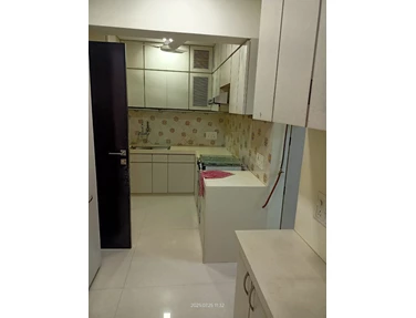 3 - Land Breeze, Bandra West