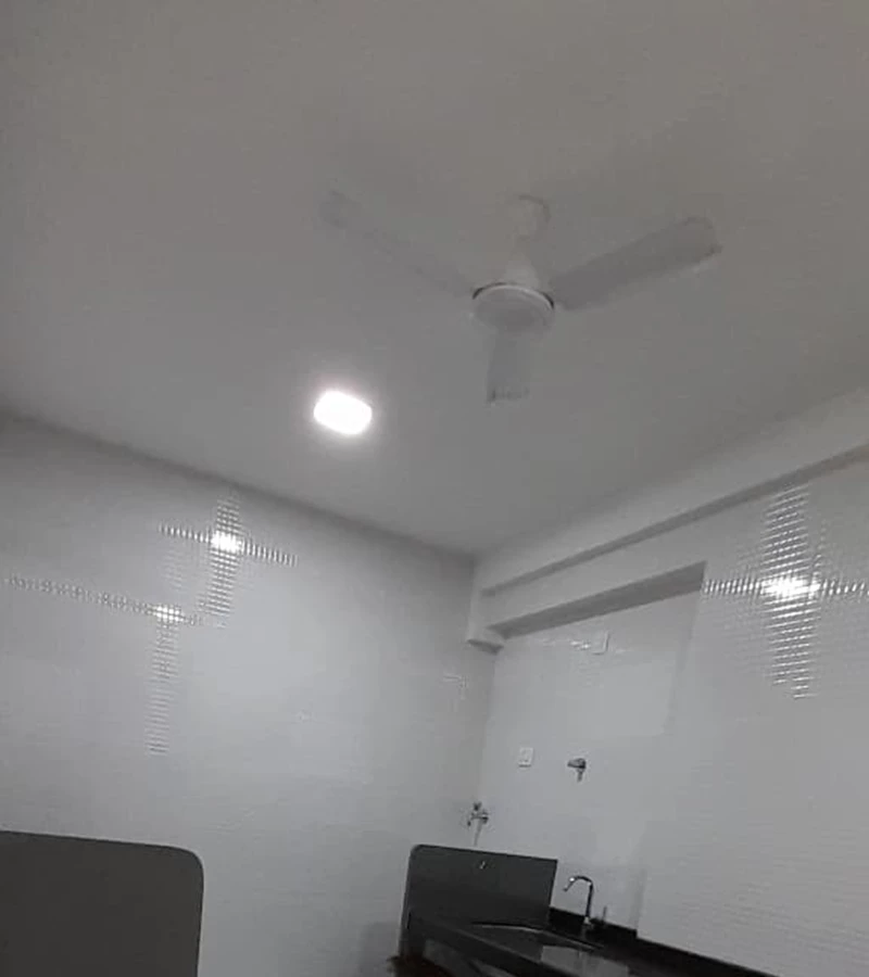 4 - Parinee Aria, Juhu