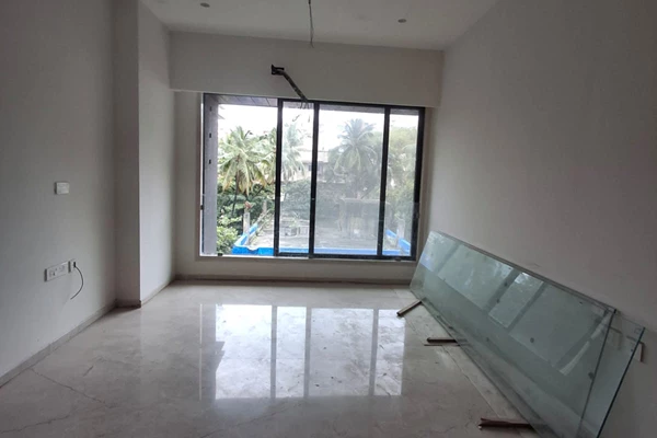 Flat on rent in Fernvel, Santacruz West