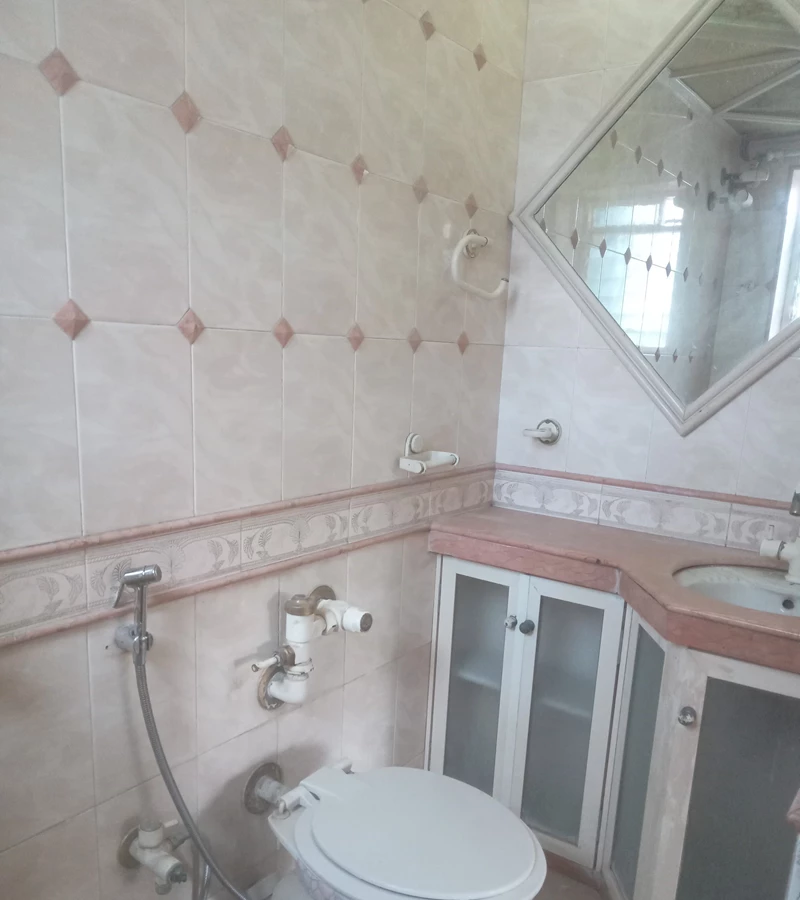 7 - Sai Samarth, Khar West