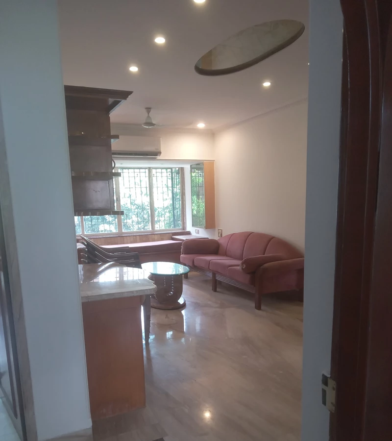 8 - Sai Samarth, Khar West
