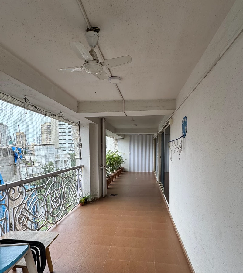 16 - Therese Ville Dawn, Bandra West