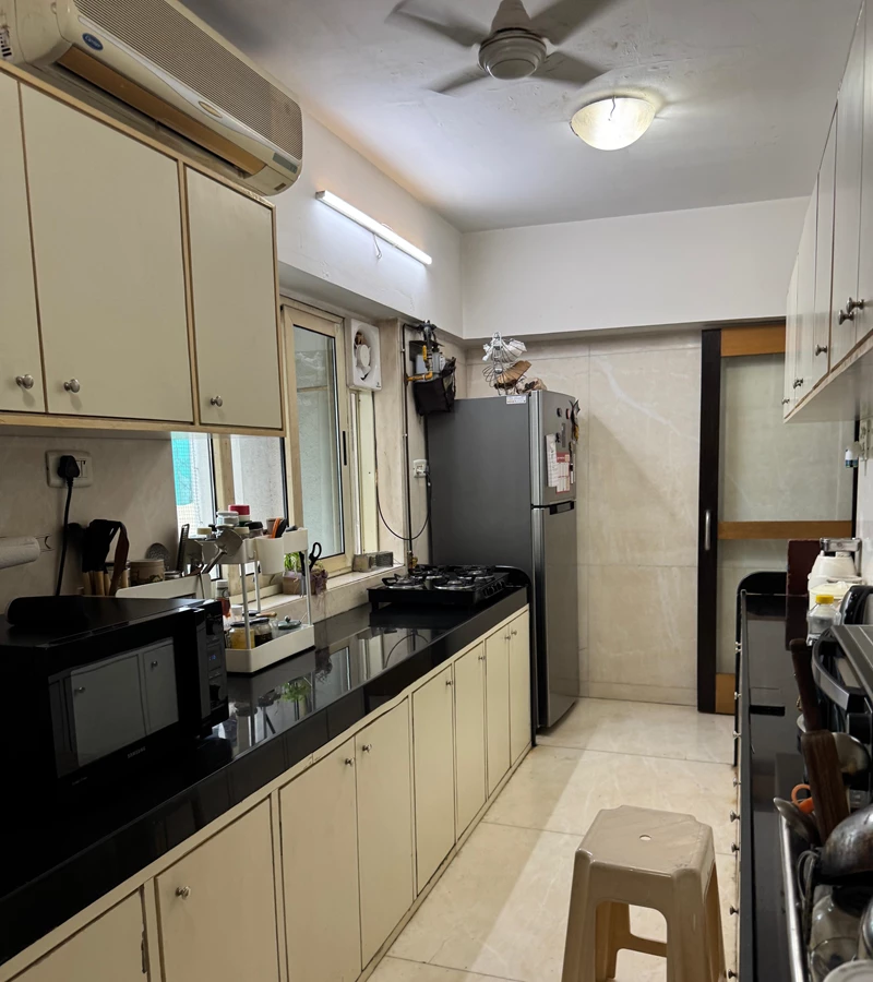 24 - Therese Ville Dawn, Bandra West