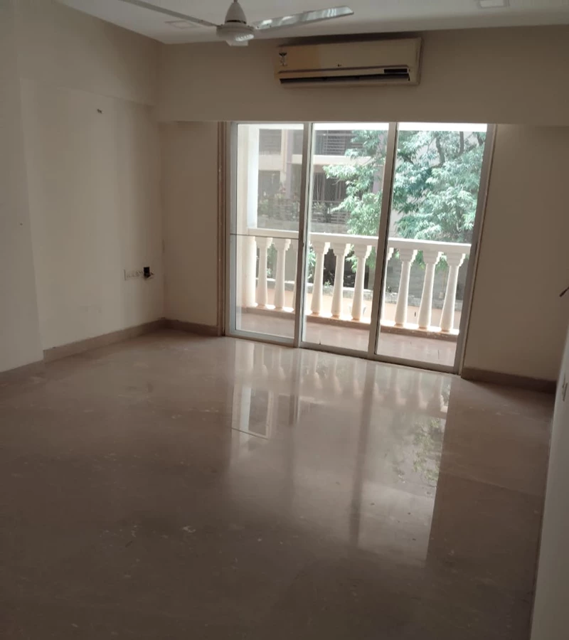 6 - Zahra Court, Khar West