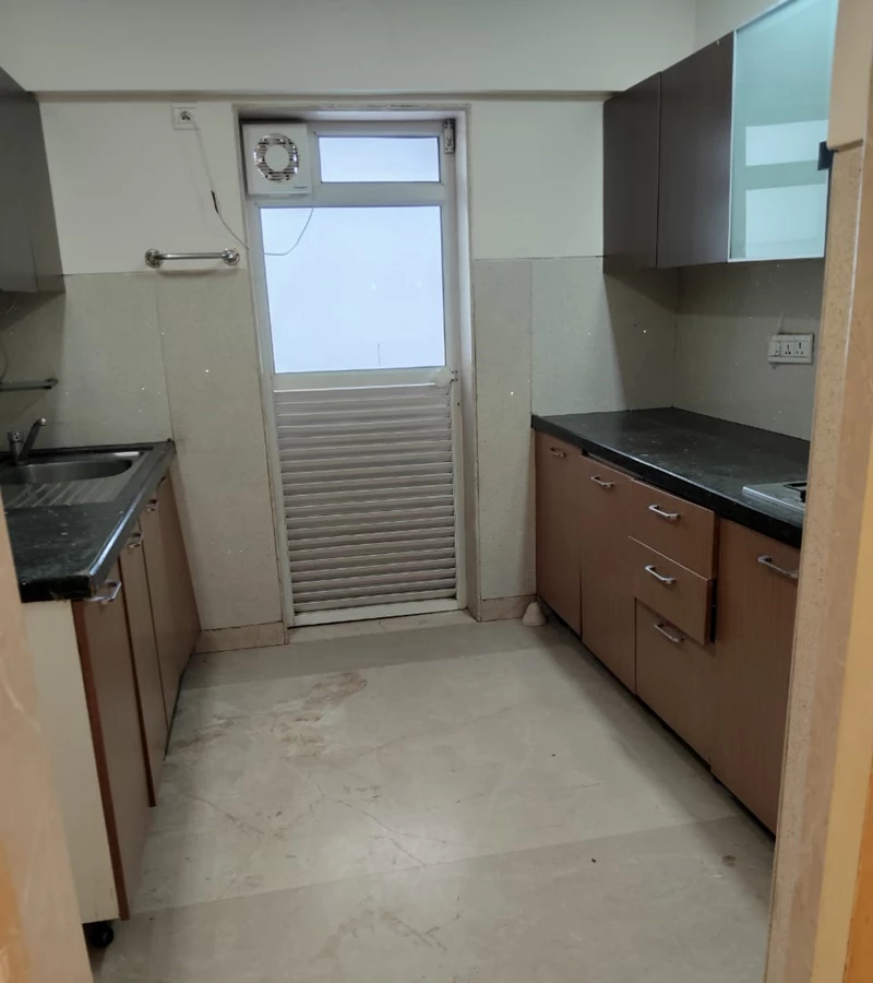 9 - Zahra Court, Khar West
