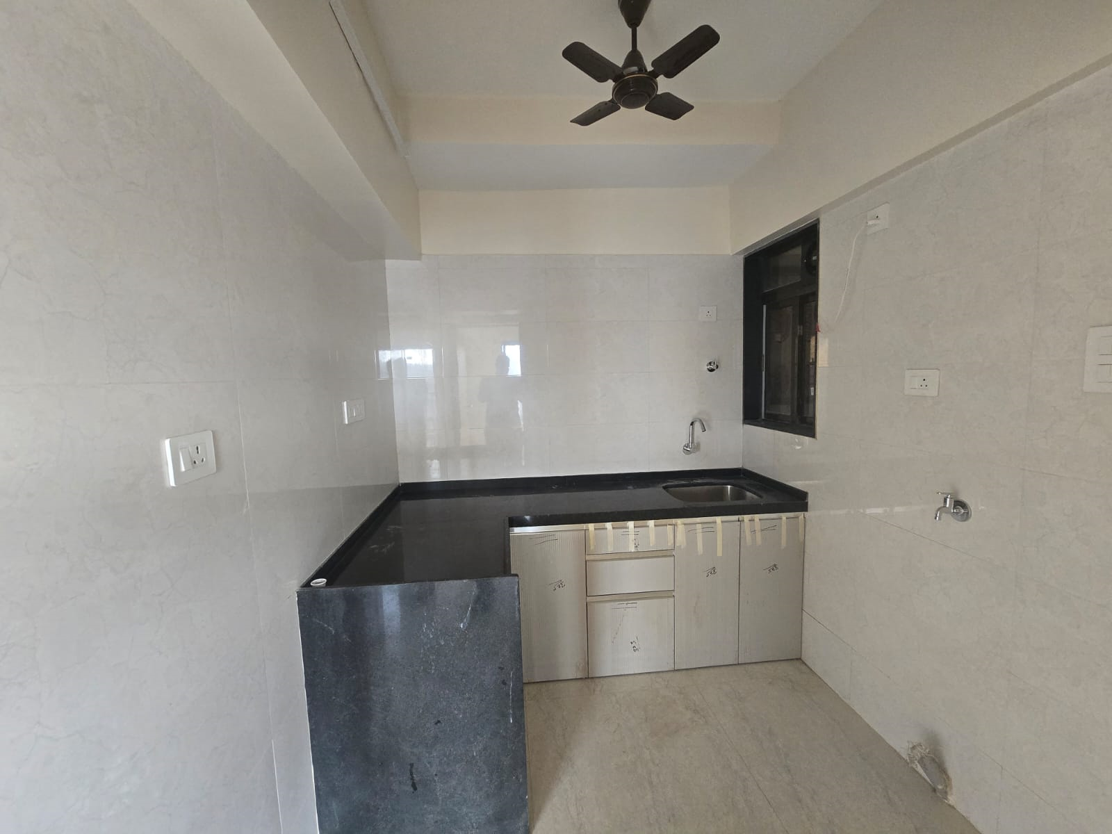 2 BHK Flat on Rent in Andheri West - ARC Aura