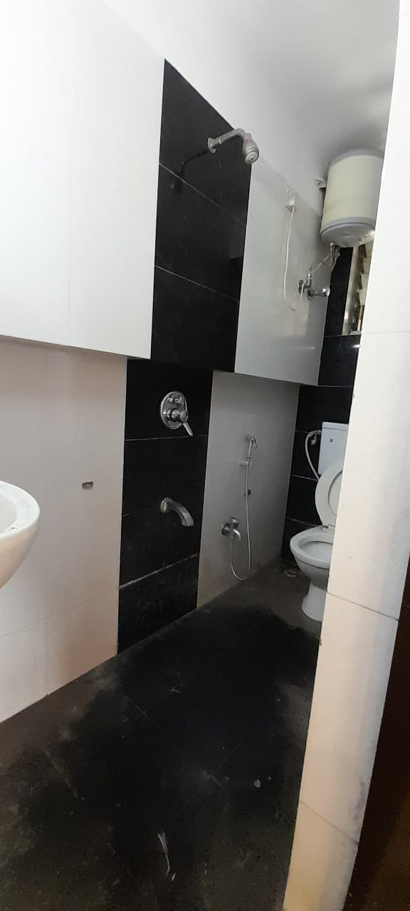 11 - Virgo Heights, Khar West