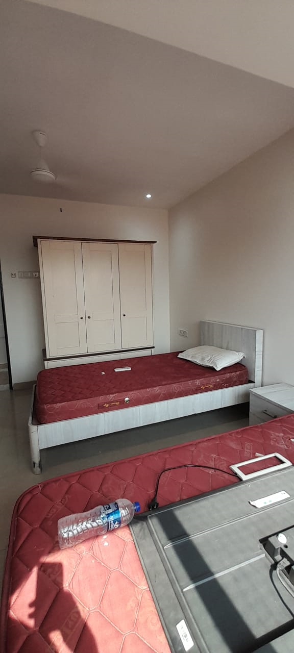 9 - Virgo Heights, Khar West