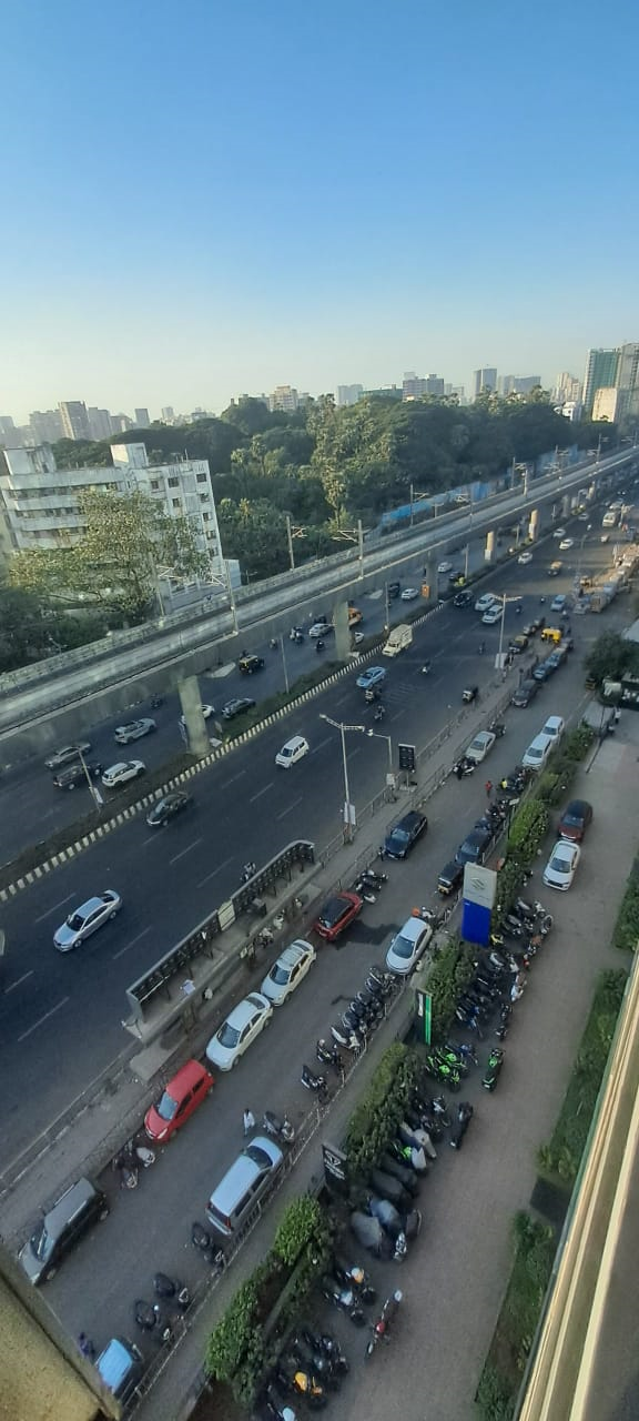 4 - Hubtown Viva, Jogeshwari