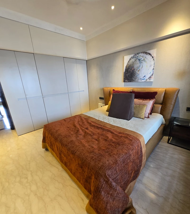 A19 - Petit Tower   , Breach Candy