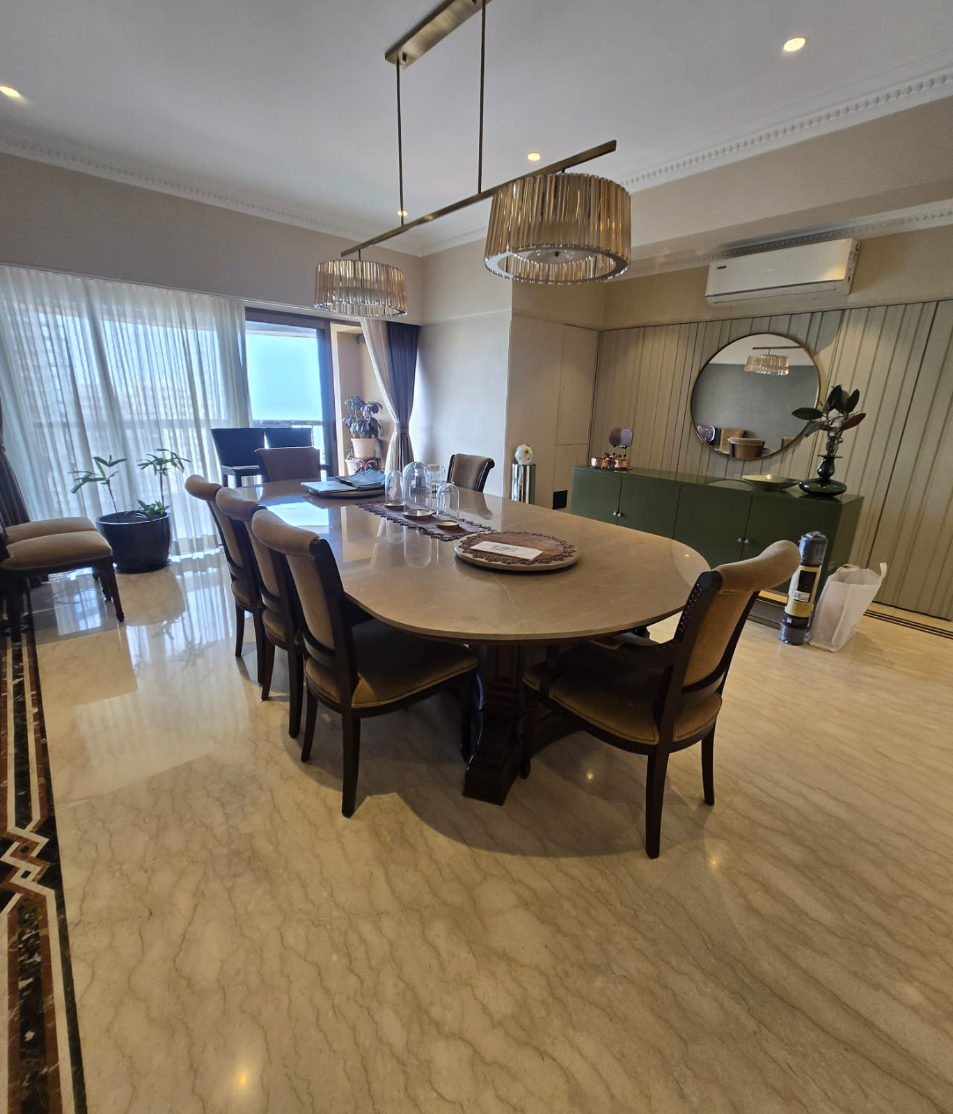 A22 - Petit Tower   , Breach Candy