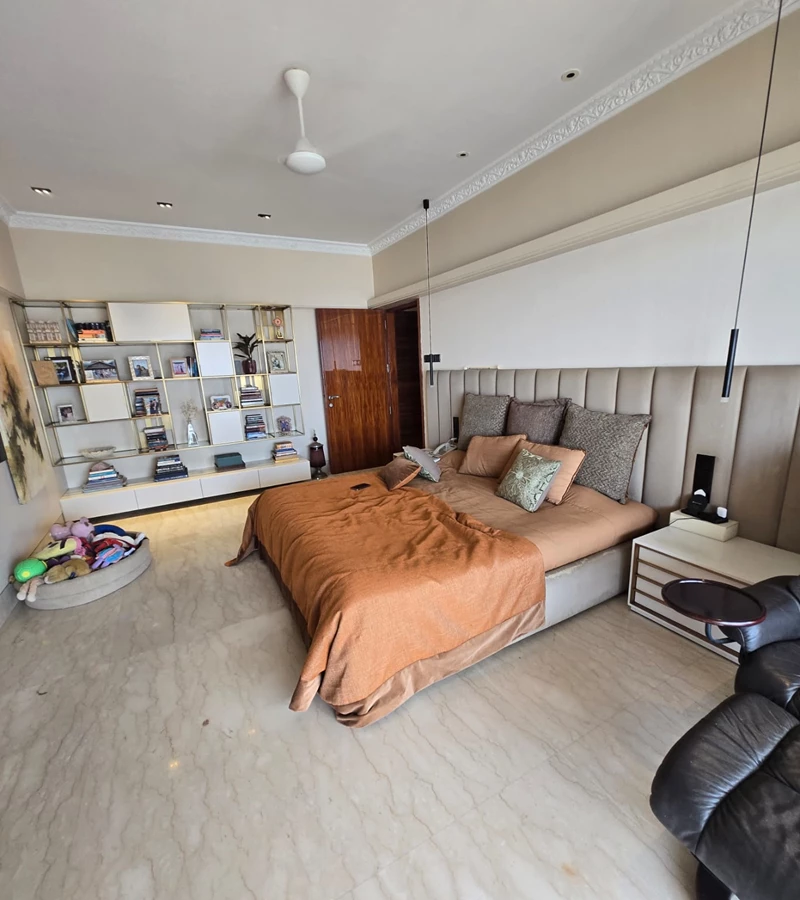 A23 - Petit Tower   , Breach Candy