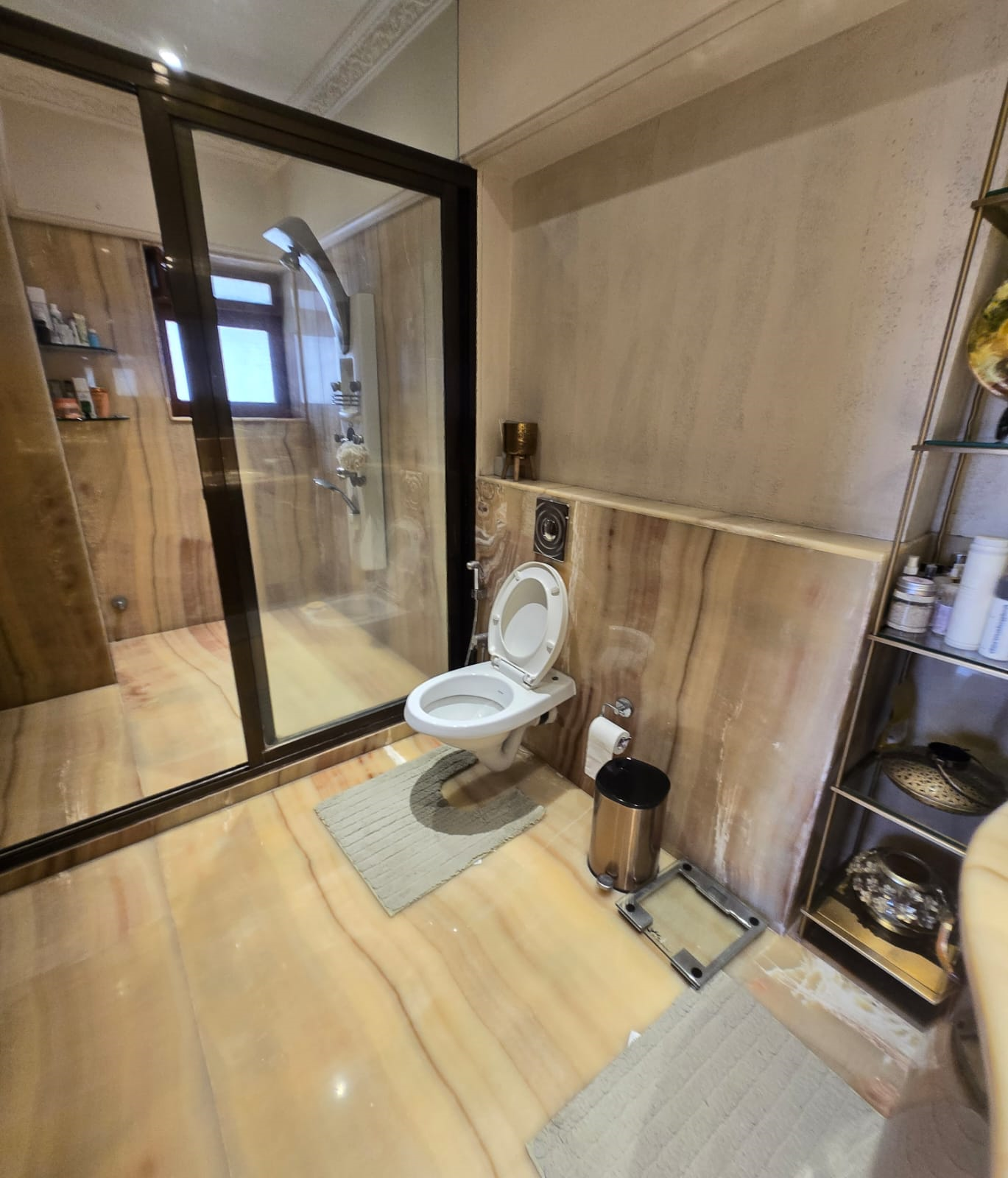 A3 - Petit Tower   , Breach Candy