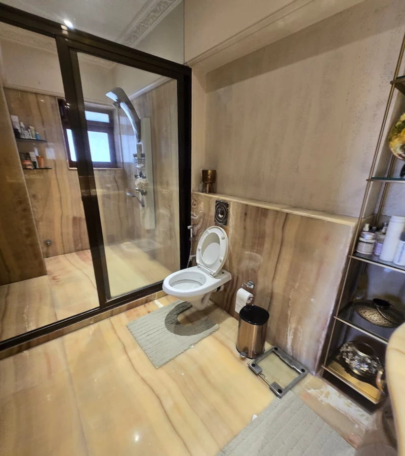 A3 - Petit Tower   , Breach Candy