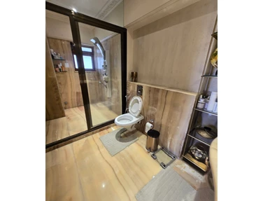 A3 - Petit Tower   , Breach Candy