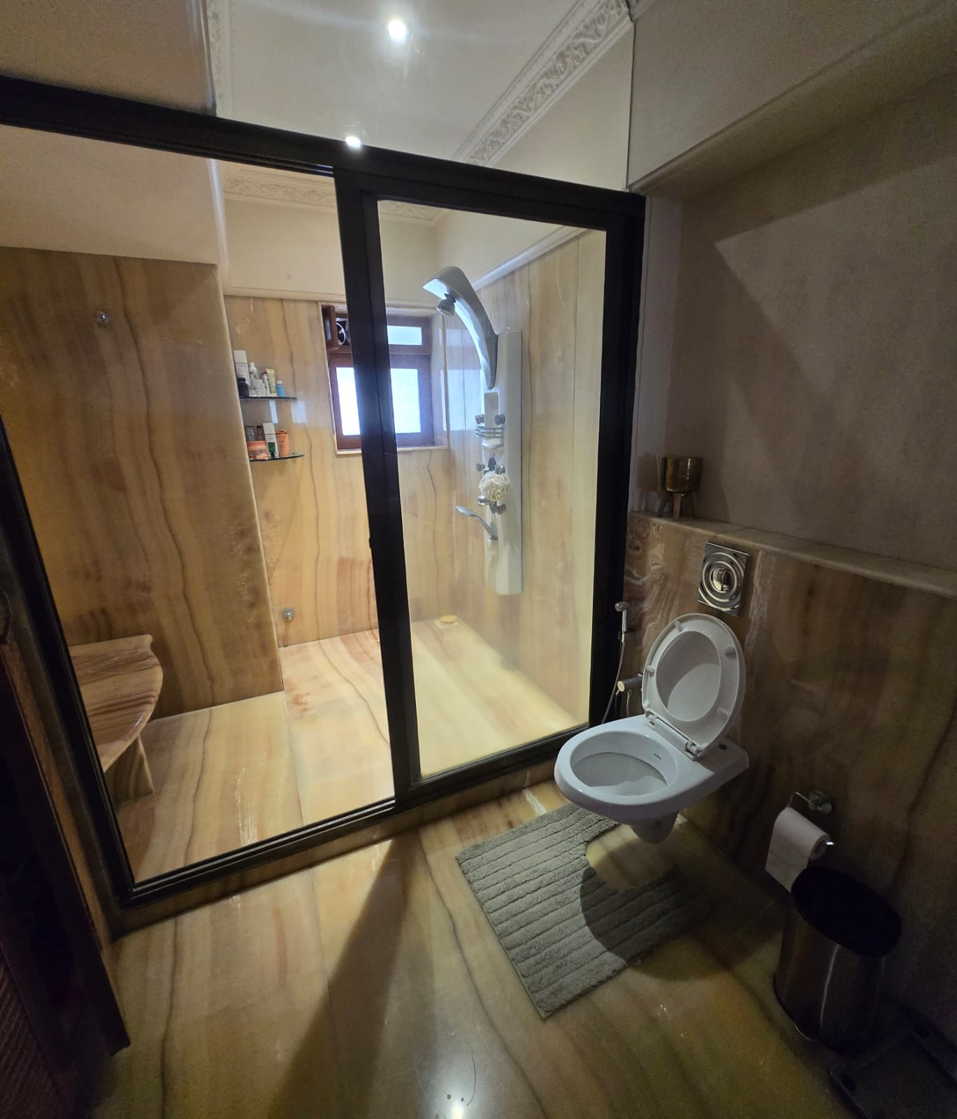 A8 - Petit Tower   , Breach Candy