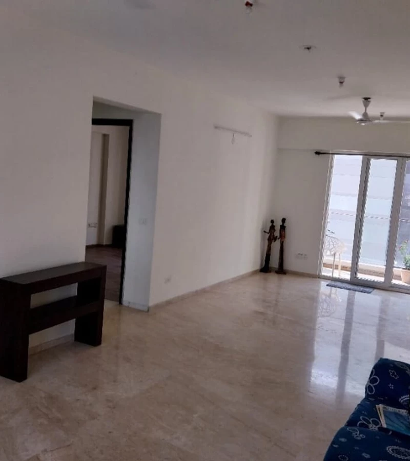 V9 - Mahindra Vivante, Andheri East