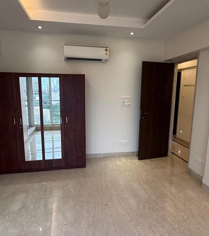 08492Bb8 Ed08 466A 94Ac Ab443f35a311 - Evershine Jewel, Khar West