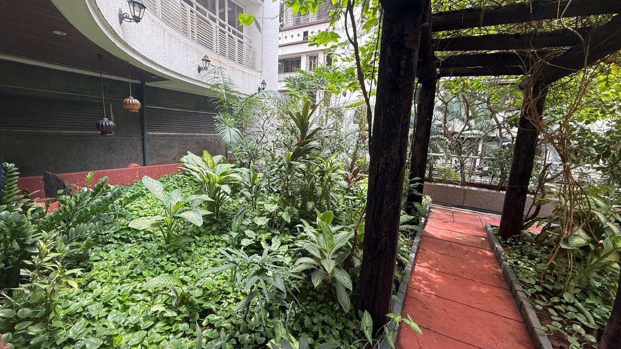 4 BHK Flat on Rent in Khar West - Evershine Jewel