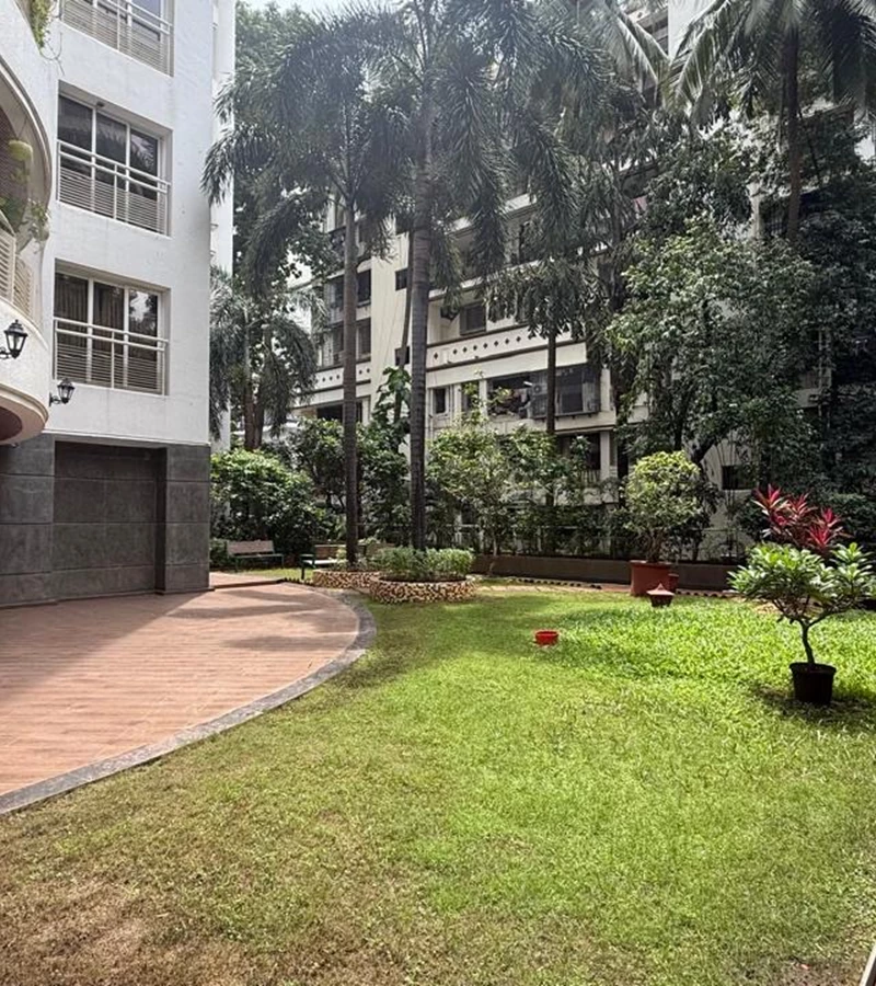 827Af792 C256 41B2 9745 Dd83942a3f2a - Evershine Jewel, Khar West