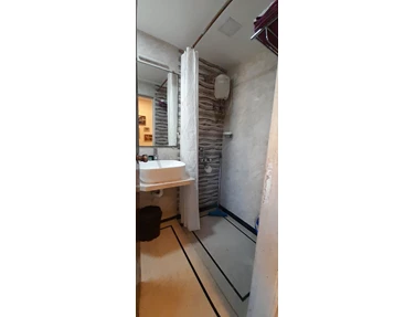 1 - Sea Palace , Juhu