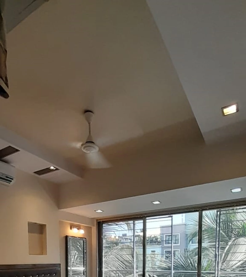 7 - Anand Ashram, Khar West