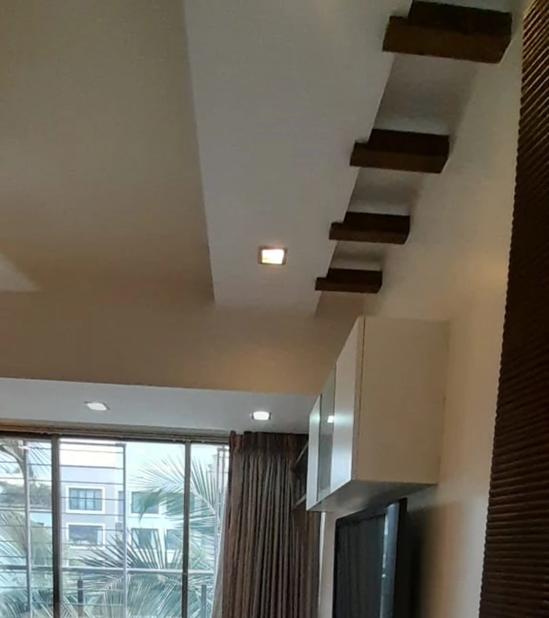 11 - Anand Ashram, Khar West