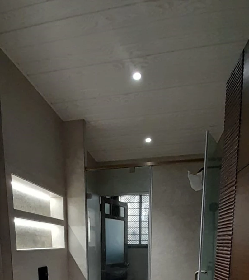 13 - Anand Ashram, Khar West