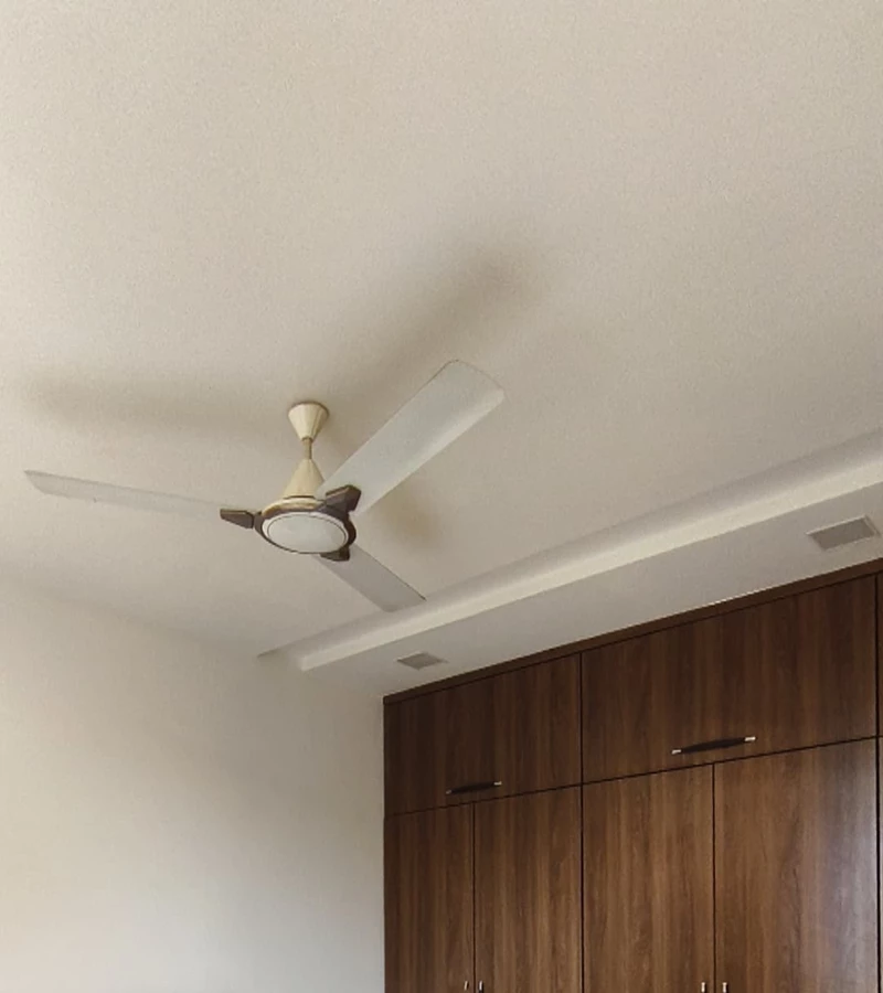 20 - Oberoi Esquire, Goregaon East