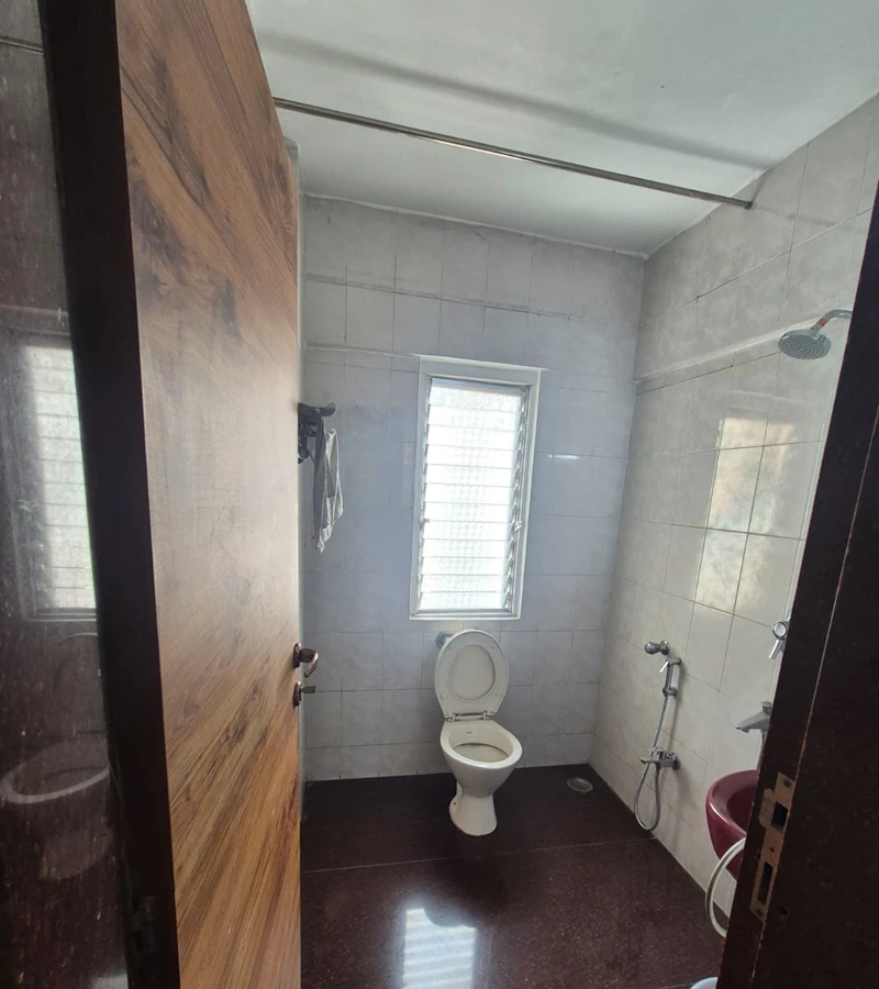 13 - Sarkar Avenue, Santacruz West