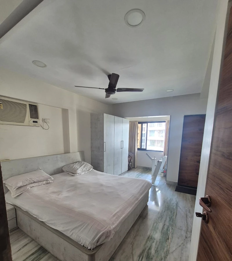 14 - Sarkar Avenue, Santacruz West